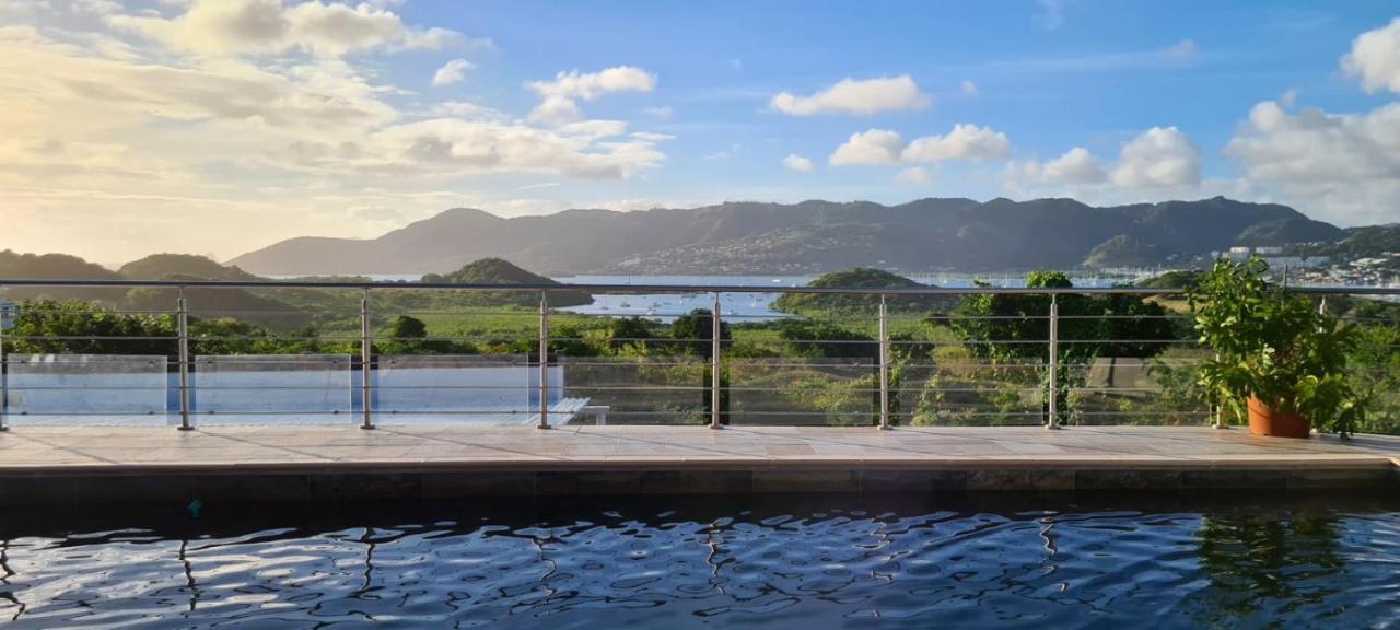 Bas De Villa Piscine Petit Versailles Sainte Anne Ngoại thất bức ảnh